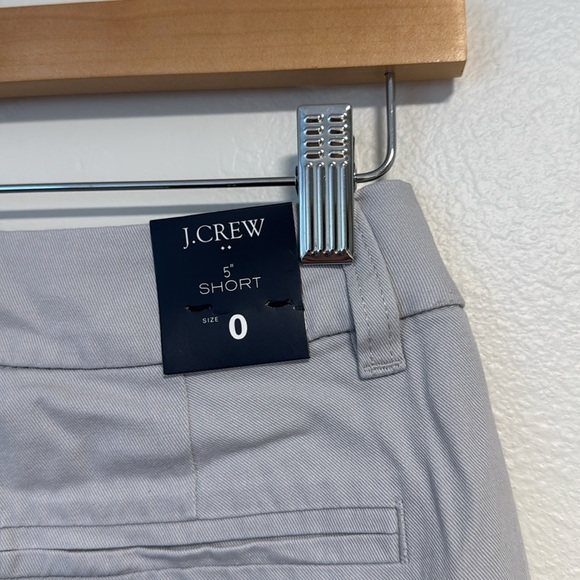 J. Crew Factory 5" classic chino short in Oyster Grey - Picture 8 of 10